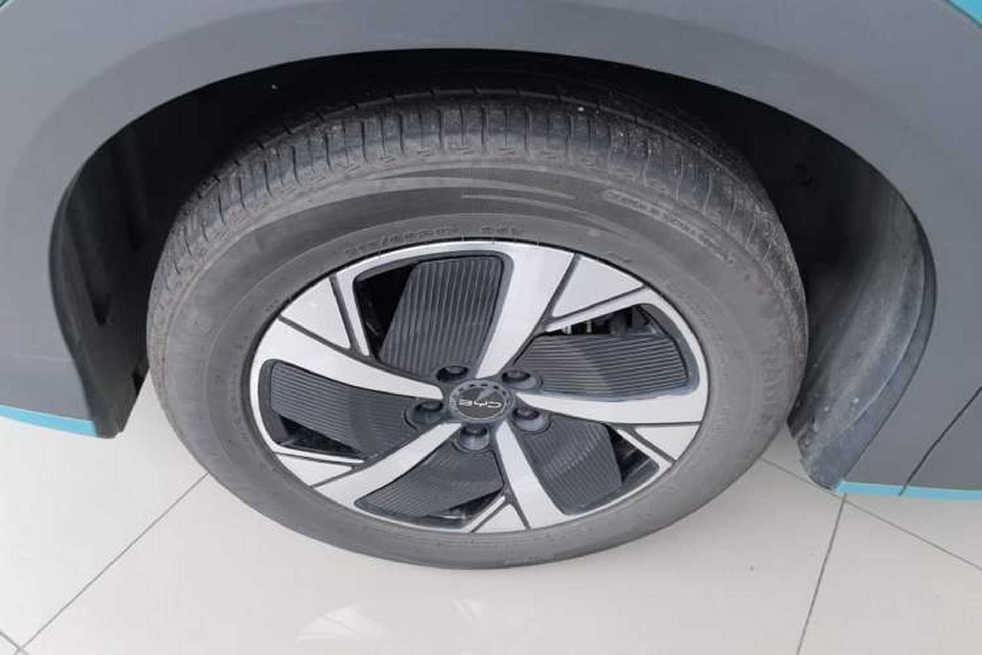 Used BYD Sealion 05 EV 2025 520 km Smart Cruise Version Left Front Wheel Hub