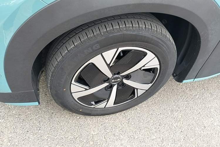 Used BYD Sealion 05 EV 2025 520 km Smart Cruise Version Left Front Wheel Hub