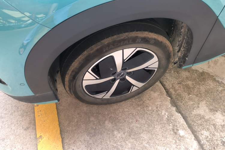 Used BYD Sealion 05 EV 2025 520 km Smart Cruise Version Left Front Wheel Hub