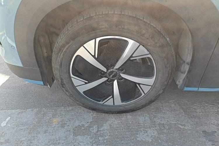 Used BYD Sealion 05 EV 2025 520 km Smart Cruise Version Left Front Wheel Hub