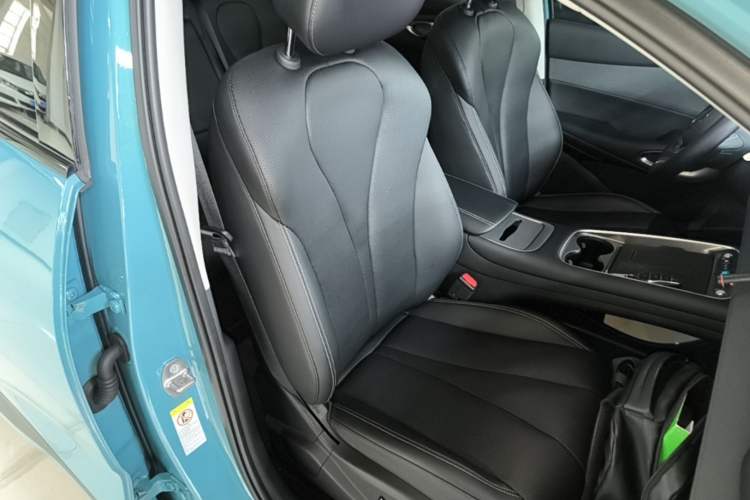 Used BYD Sealion 05 EV 2025 520 km Smart Cruise Version Right Front Seat