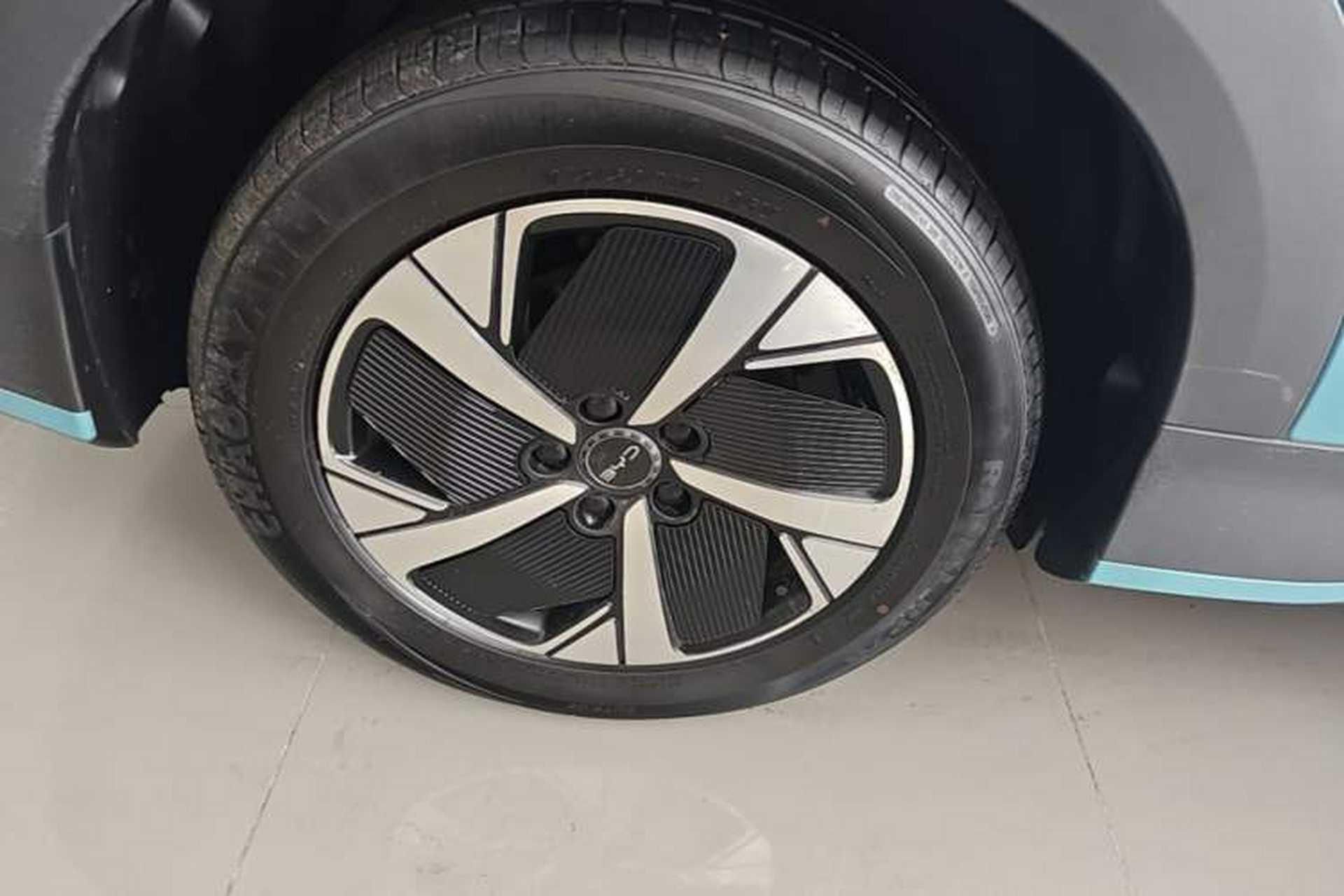 Used BYD Sealion 05 EV 2025 520 km Smart Cruise Version Right Rear Wheel Hub