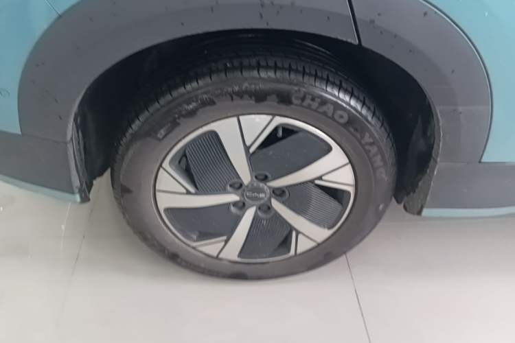 Used BYD Sealion 05 EV 2025 520 km Flagship SmartDrive Version Right Rear Wheel Hub