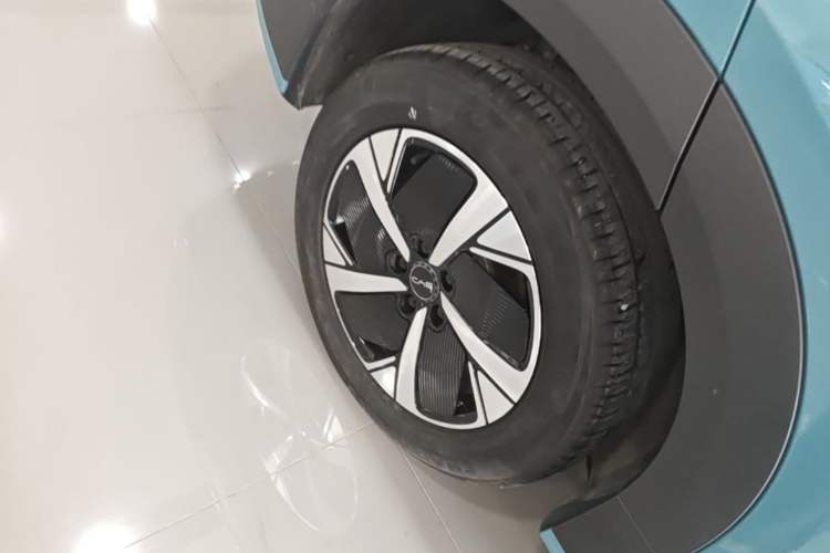 Used BYD Sealion 05 EV 2025 520 km Smart Cruise Version Right Rear Wheel Hub