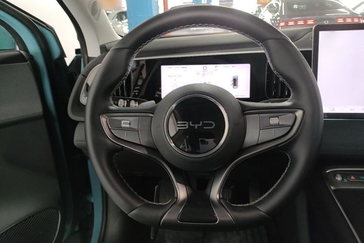 Used BYD Sealion 05 EV 2025 520 km Smart Cruise Version Steering Wheel