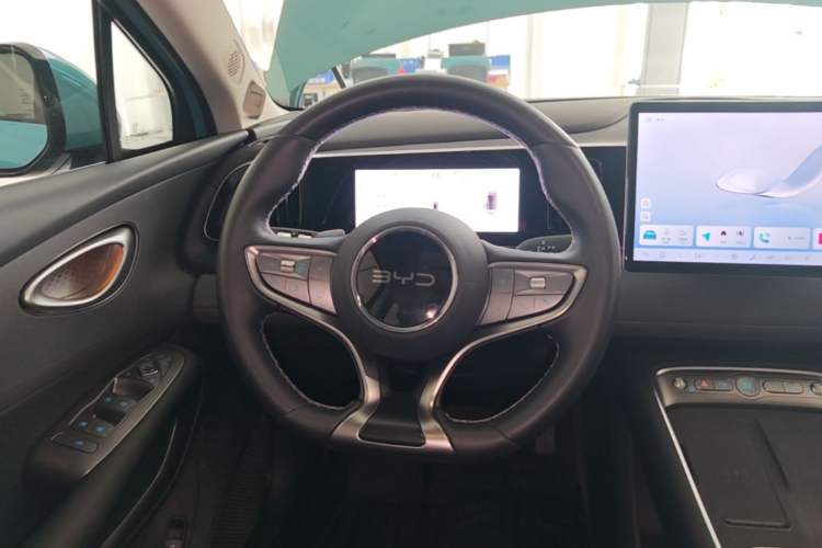 Used BYD Sealion 05 EV 2025 520 km Flagship SmartDrive Version Steering Wheel