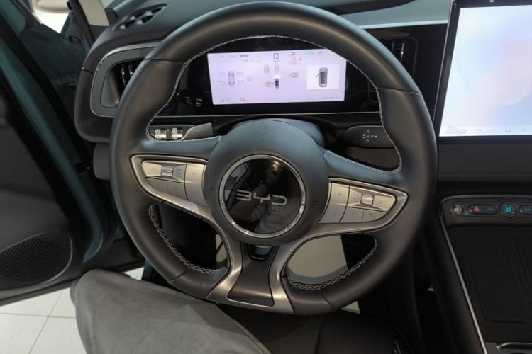 Used BYD Sealion 05 EV 2025 520 km Smart Cruise Version Steering Wheel