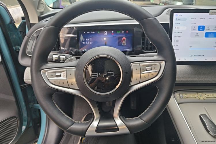 Used BYD Sealion 05 EV 2025 520 km Flagship SmartDrive Version Steering Wheel