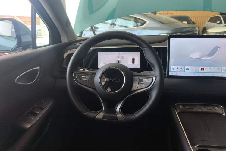 Used BYD Sealion 05 EV 2025 520 km Smart Cruise Version Steering Wheel