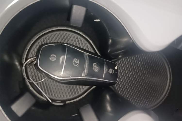 Used BYD Sealion 05 EV 2025 520 km Smart Cruise Version Vehicle Key