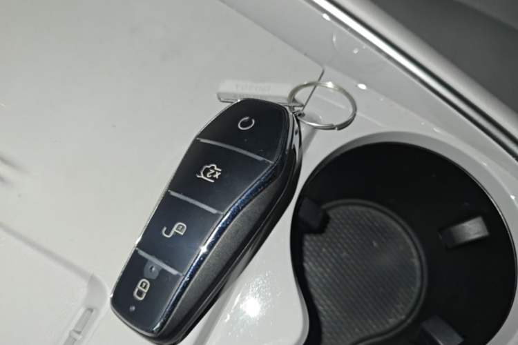 Used BYD Sealion 05 EV 2025 520 km Smart Cruise Version Vehicle Key