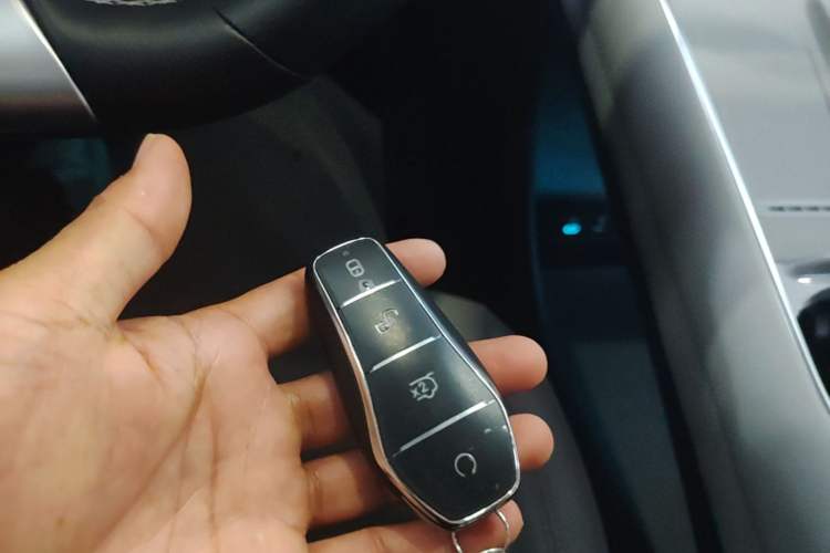 Used BYD Sealion 05 EV 2025 520 km Smart Cruise Version Vehicle Key