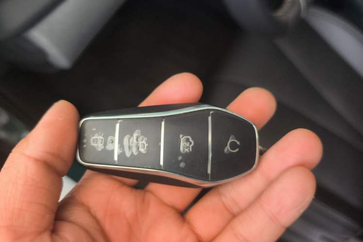 Used BYD Sealion 05 EV 2025 520 km Smart Cruise Version Vehicle Key