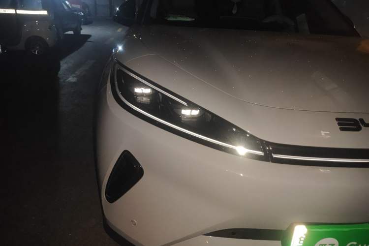 Used BYD Sealion 05 EV 2025 520 km Smart Cruise Version Right Front Headlight