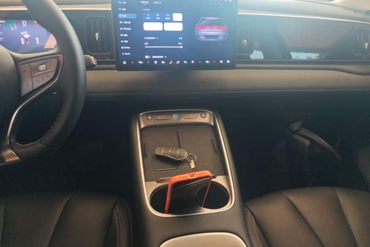 Used BYD Sealion 05 EV 2025 520 km Smart Cruise Version Audio And AC Panel