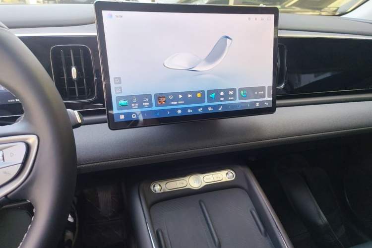 Used BYD Sealion 05 EV 2025 520 km Smart Cruise Version Audio And AC Panel