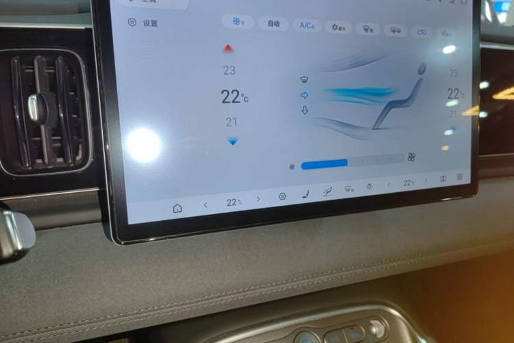 Used BYD Sealion 05 EV 2025 520 km Smart Cruise Version Audio And AC Panel