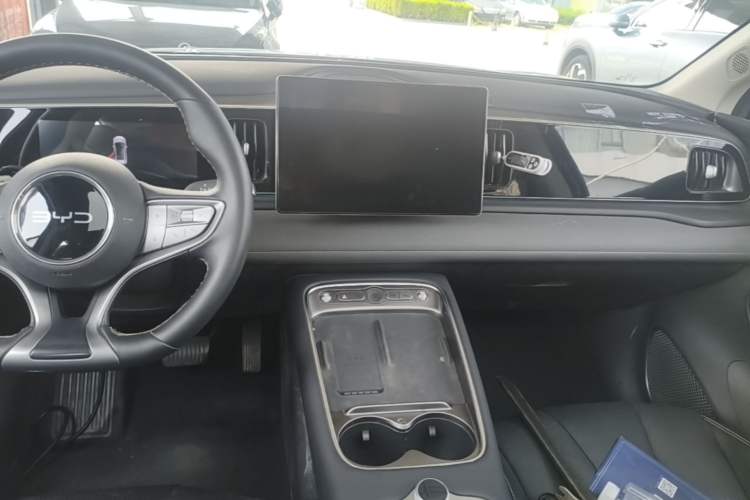 Used BYD Sealion 05 EV 2025 520 km Flagship SmartDrive Version Audio And AC Panel