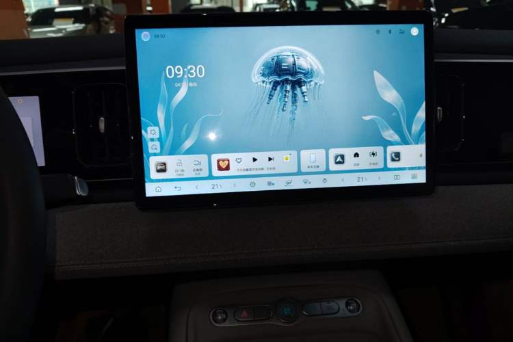 Used BYD Sealion 05 EV 2025 430 km Smart Cruise Version Audio And AC Panel