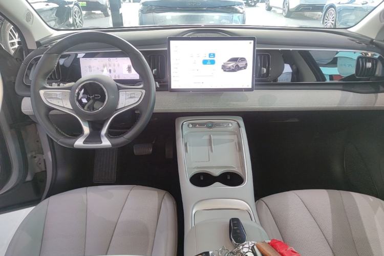Used BYD Sealion 05 EV 2025 520 km Smart Cruise Version Center Console