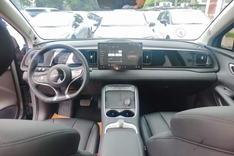 Used BYD Sealion 05 EV 2025 520 km Flagship SmartDrive Version Center Console