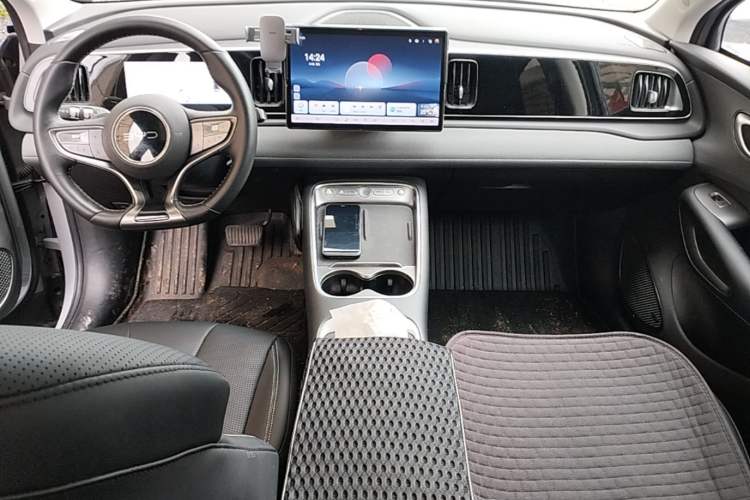 Used BYD Sealion 05 EV 2025 520 km Smart Cruise Version Center Console