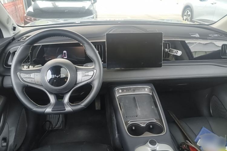 Used BYD Sealion 05 EV 2025 520 km Flagship SmartDrive Version Center Console