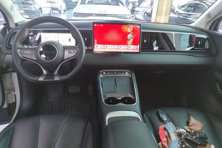 Used BYD Sealion 05 EV 2025 520 km Smart Cruise Version Center Console