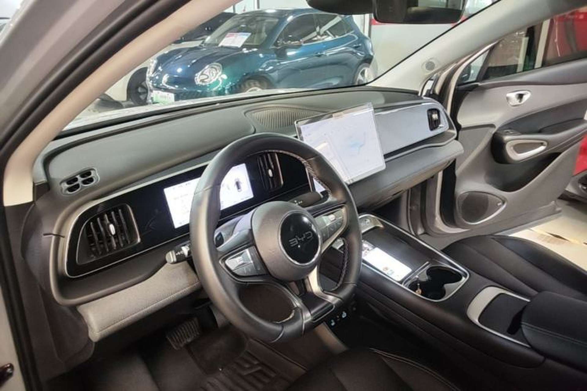 Used BYD Sealion 05 EV 2025 520 km Smart Cruise Version Center Console