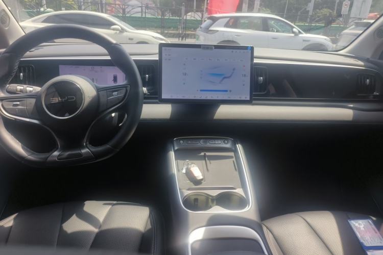 Used BYD Sealion 05 EV 2025 520 km Smart Cruise Version Center Console