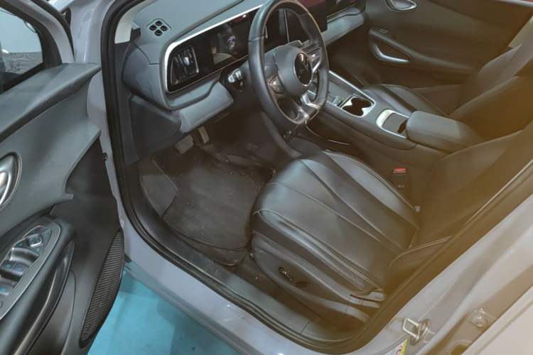 Used BYD Sealion 05 EV 2025 520 km Smart Cruise Version Driver Seat