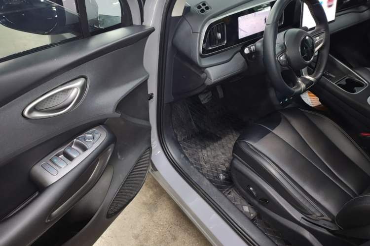 Used BYD Sealion 05 EV 2025 520 km Smart Cruise Version Driver Seat
