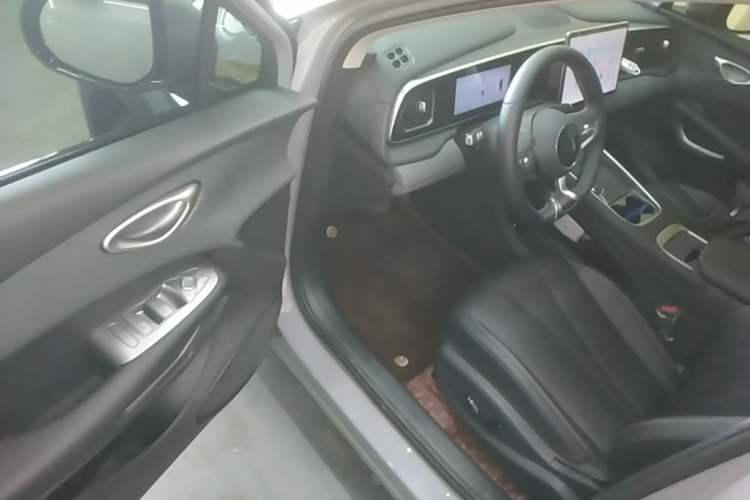 Used BYD Sealion 05 EV 2025 520 km Smart Cruise Version Driver Seat
