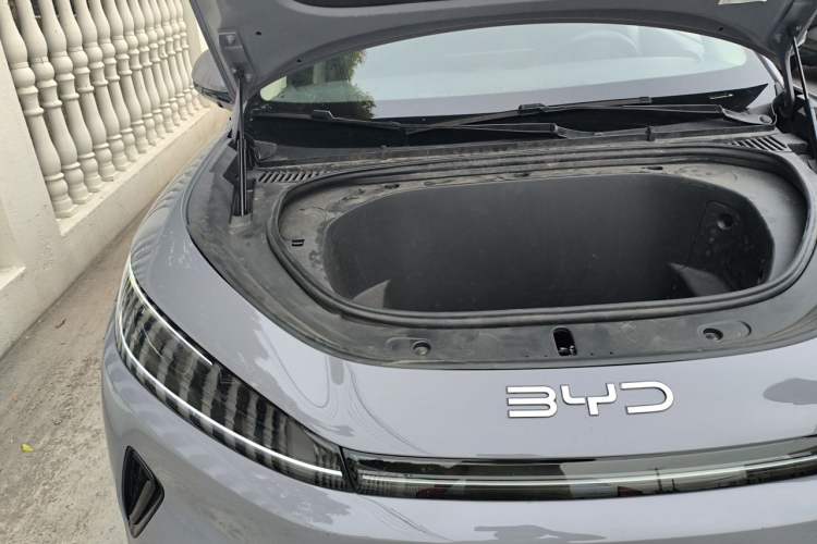 Used BYD Sealion 05 EV 2025 520 km Smart Cruise Version Engine Bay Right