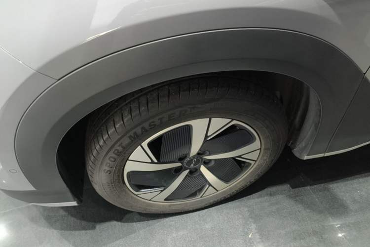 Used BYD Sealion 05 EV 2025 520 km Smart Cruise Version Exterior 4