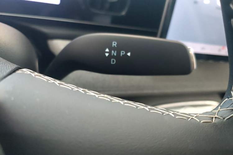 Used BYD Sealion 05 EV 2025 520 km Smart Cruise Version Gear Lever