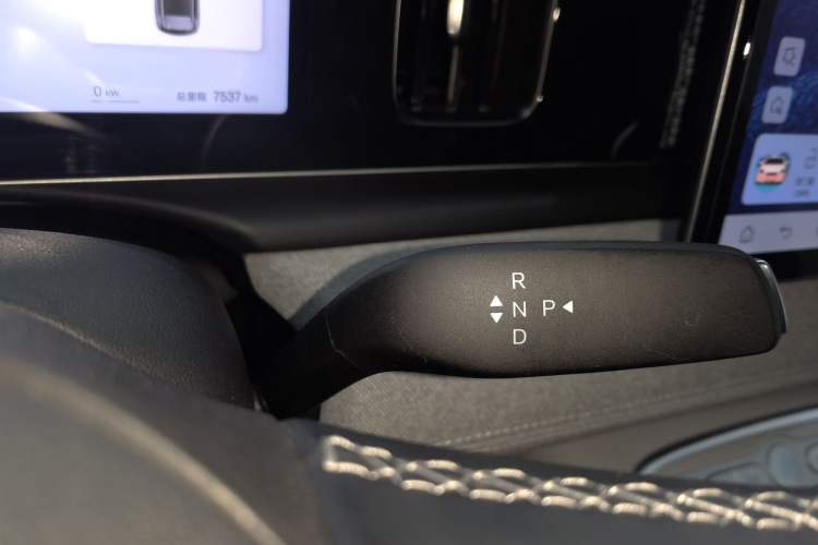 Used BYD Sealion 05 EV 2025 520 km Smart Cruise Version Gear Lever