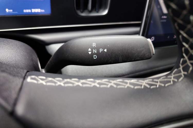Used BYD Sealion 05 EV 2025 520 km Smart Cruise Version Gear Lever
