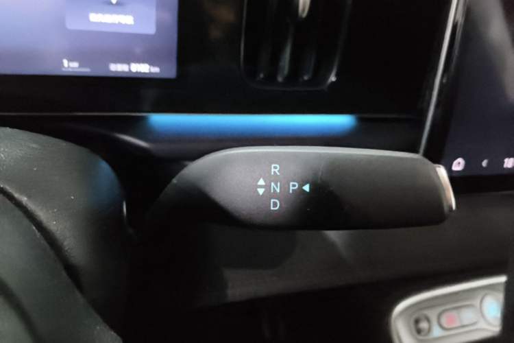 Used BYD Sealion 05 EV 2025 520 km Flagship SmartDrive Version Gear Lever