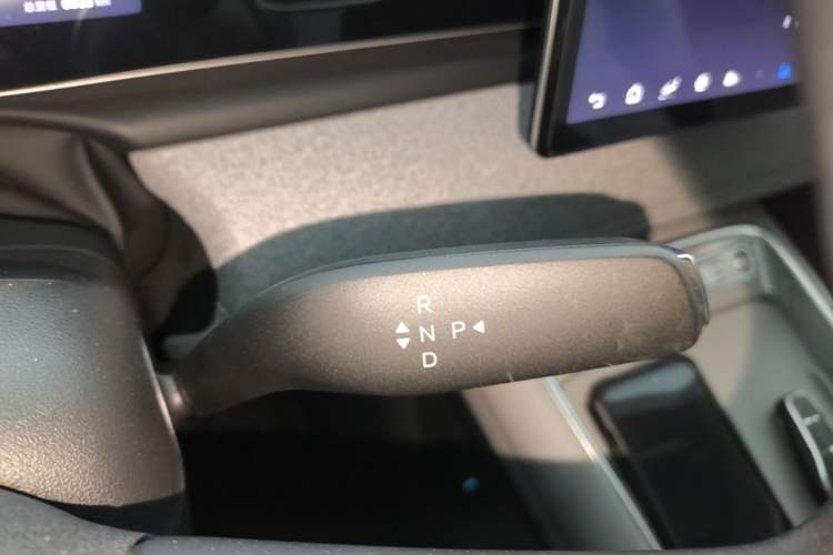 Used BYD Sealion 05 EV 2025 520 km Smart Cruise Version Gear Lever