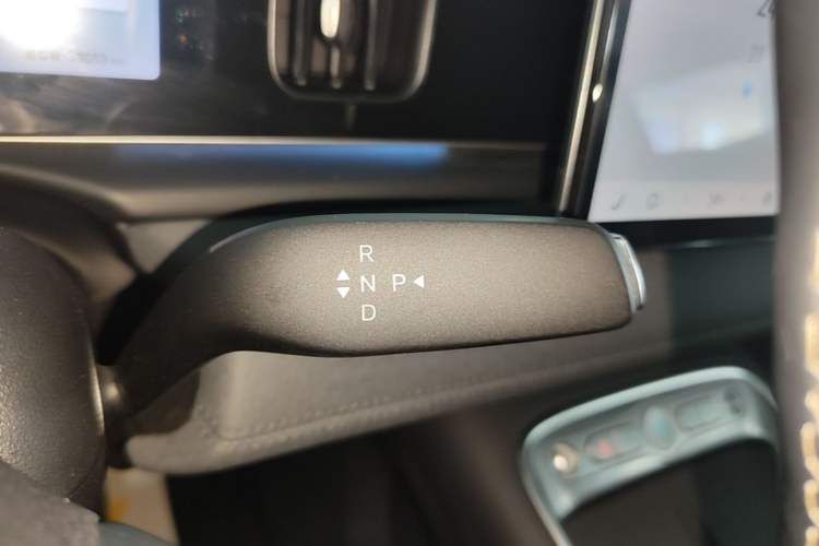 Used BYD Sealion 05 EV 2025 520 km Smart Cruise Version Gear Lever