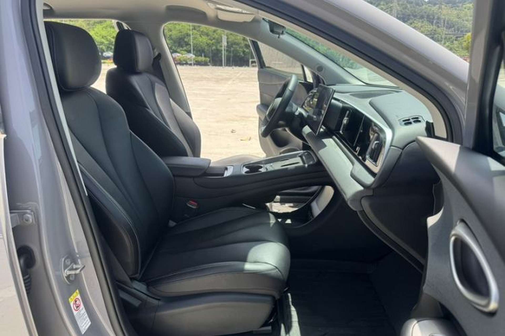 Used BYD Sealion 05 EV 2025 430 km Smart Cruise Version Interior 4