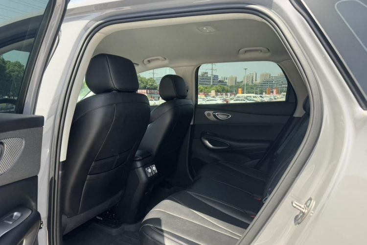 Used BYD Sealion 05 EV 2025 430 km Smart Cruise Version Interior 7