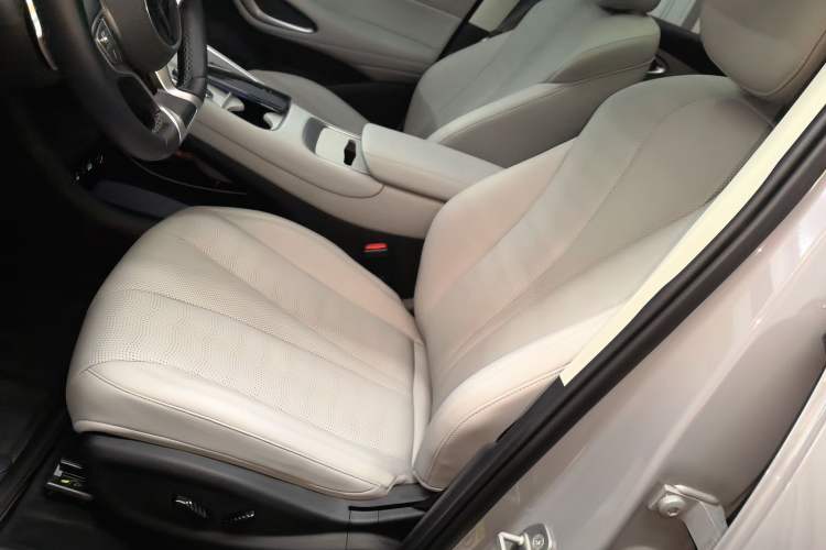 Used BYD Sealion 05 EV 2025 520 km Smart Cruise Version Left Front Seat