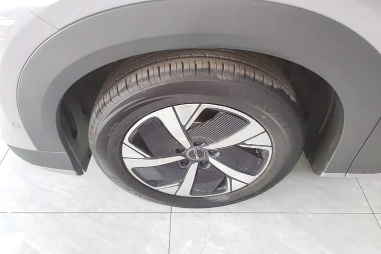 Used BYD Sealion 05 EV 2025 520 km Smart Cruise Version Left Front Wheel Hub