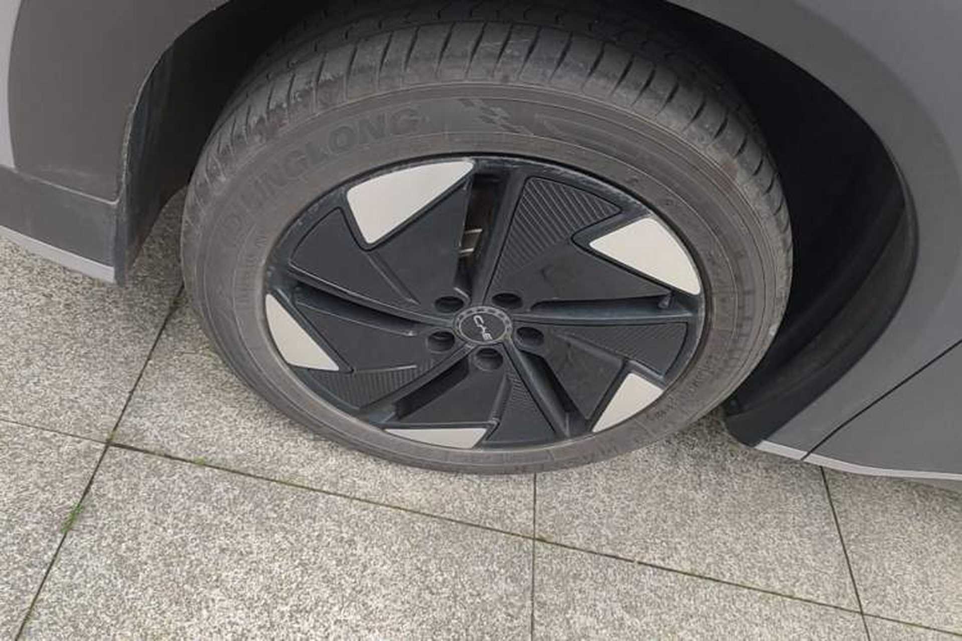 Used BYD Sealion 05 EV 2025 520 km Flagship SmartDrive Version Left Front Wheel Hub