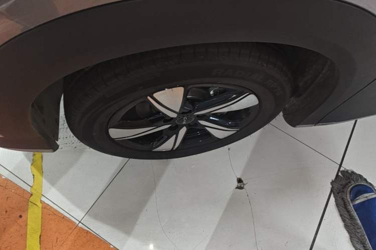 Used BYD Sealion 05 EV 2025 430 km Smart Cruise Version Left Front Wheel Hub