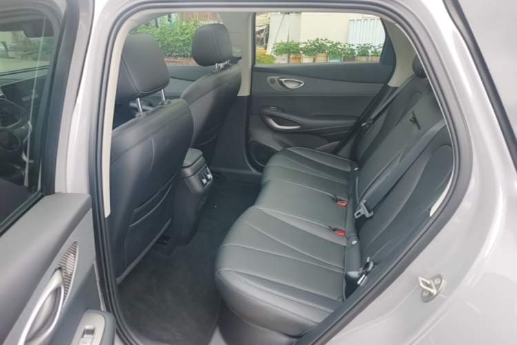 Used BYD Sealion 05 EV 2025 520 km Flagship SmartDrive Version Left Rear Seat