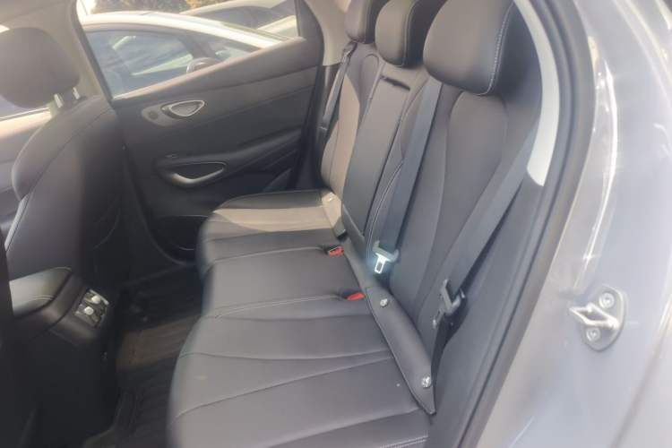 Used BYD Sealion 05 EV 2025 520 km Smart Cruise Version Left Rear Seat