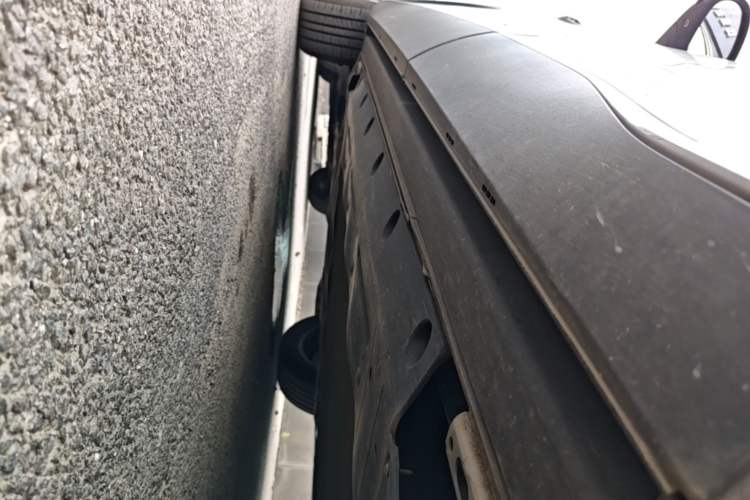 Used BYD Sealion 05 EV 2025 520 km Smart Cruise Version Left Side Sill